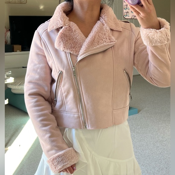 Forever 21 Jackets & Blazers - Forever 21 Pink Faux Fur Moto Jacket